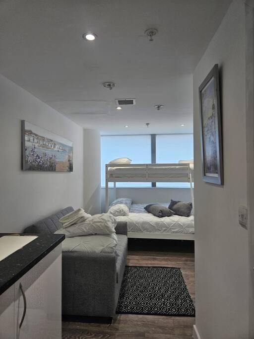 Small Studio For Group Of 5 In Delta Croydon Dpf3 외부 사진